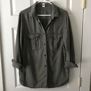 H&M Green Button Down